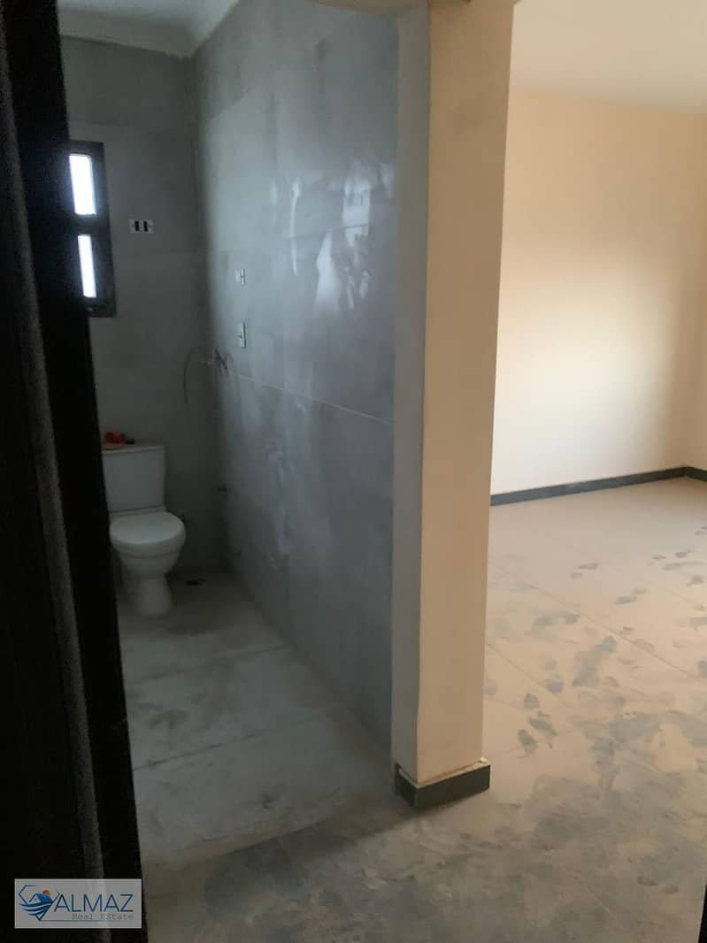 5 WhatsApp Image 2025-11-12 at 11.46. 35 AM. jpeg