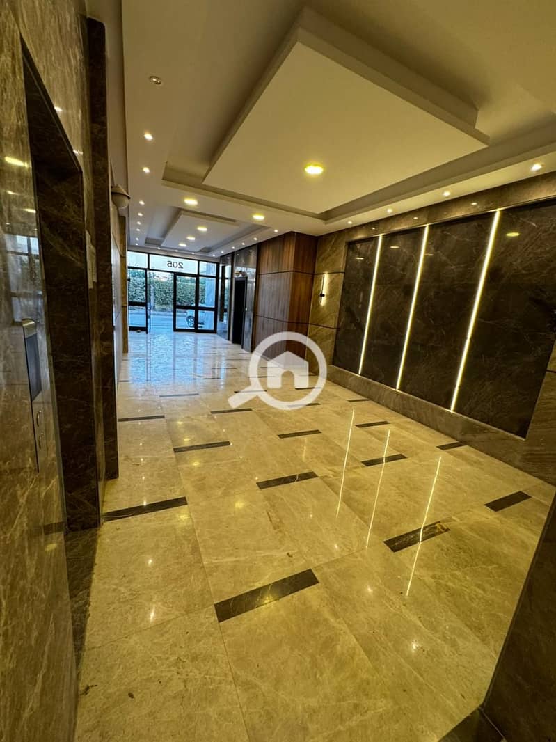 7 WhatsApp Image 2025-10-21 at 3.28. 58 PM (3). jpeg