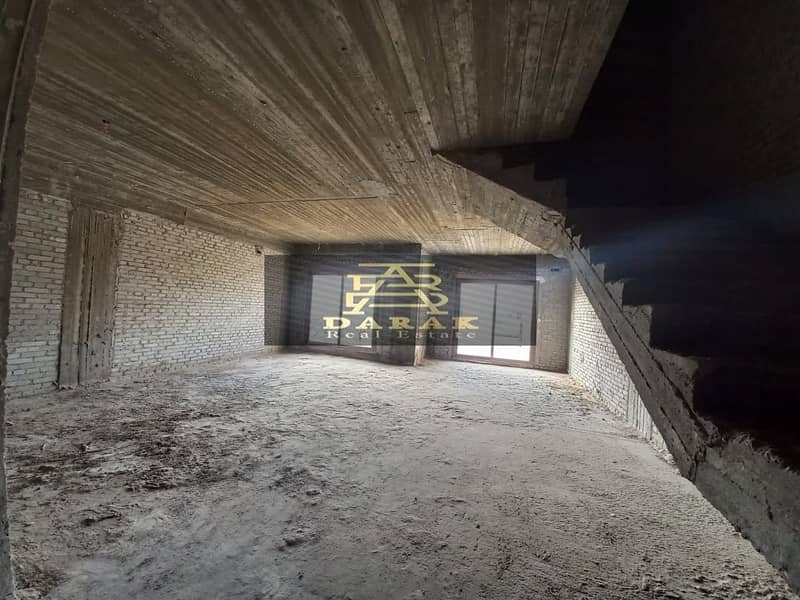 2 06b84f5d-78af-493e-859f-1f8ce5afa0cd. jpeg