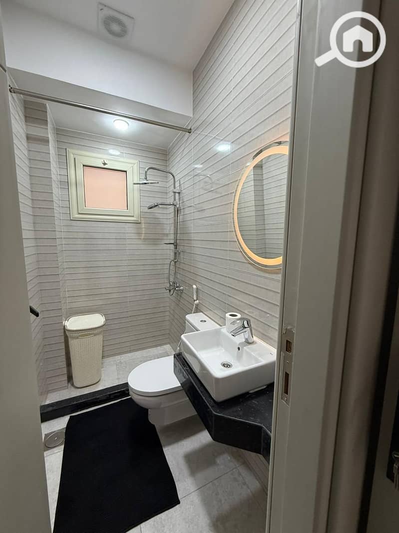 6 WhatsApp Image 2025-11-12 at 11.19. 03 AM. jpeg