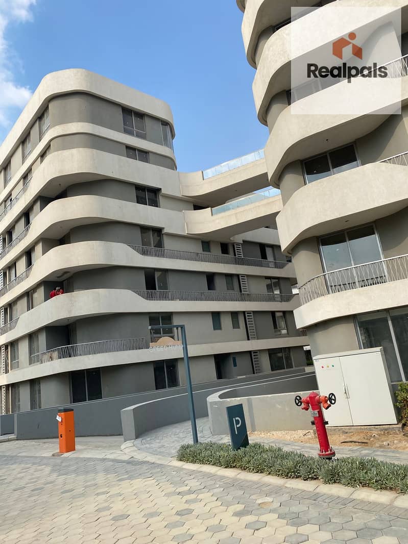 6 WhatsApp Image 2025-10-28 at 12.33. 38 PM (1). jpeg