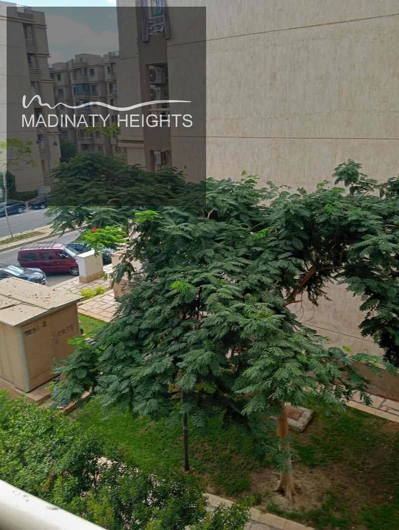 2 d5b06877-91b2-4b5d-a737-f4da0f0df97a. jpg