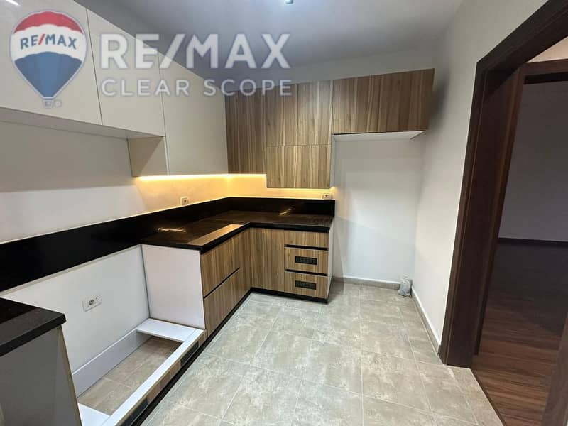 15 a8decddf-e07d-40db-b617-95d09ae7e395. jpg