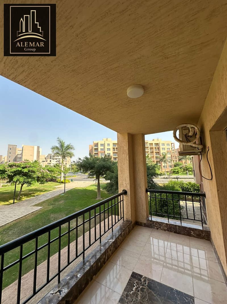 8 2f7ee3c4-4b52-40ac-9882-43c5831debfe. jpg