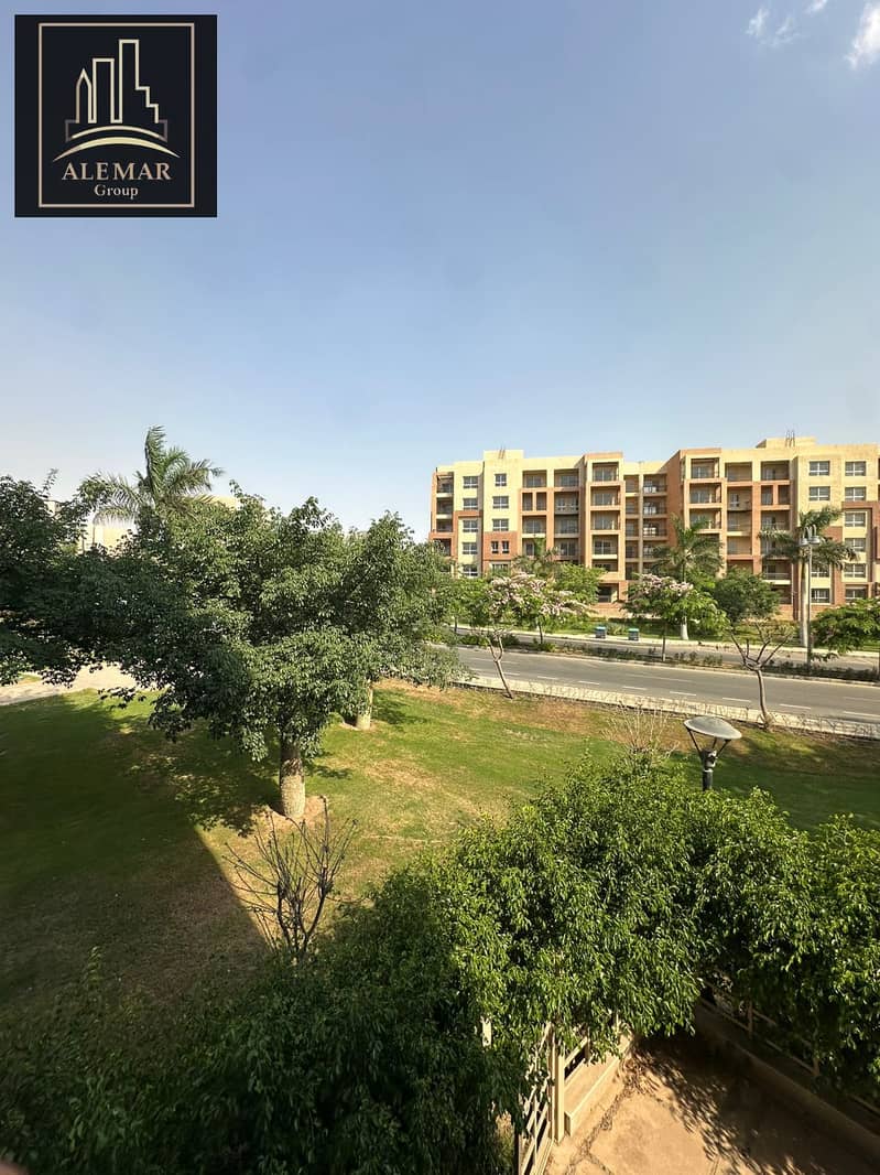 10 9bd20b58-3eda-4ef0-a1aa-9d3714248969. jpg