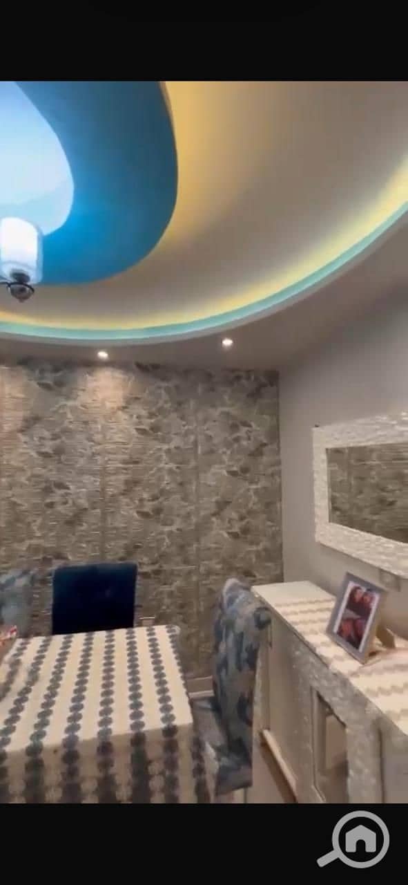 2 a94fb3b3-d20f-42de-93c4-eae328f87a73. jpg