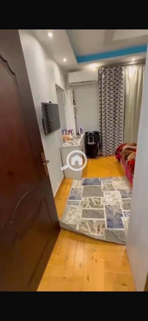 8 9ae49dce-3154-4db4-99bd-454d5d50a0b8. jpg