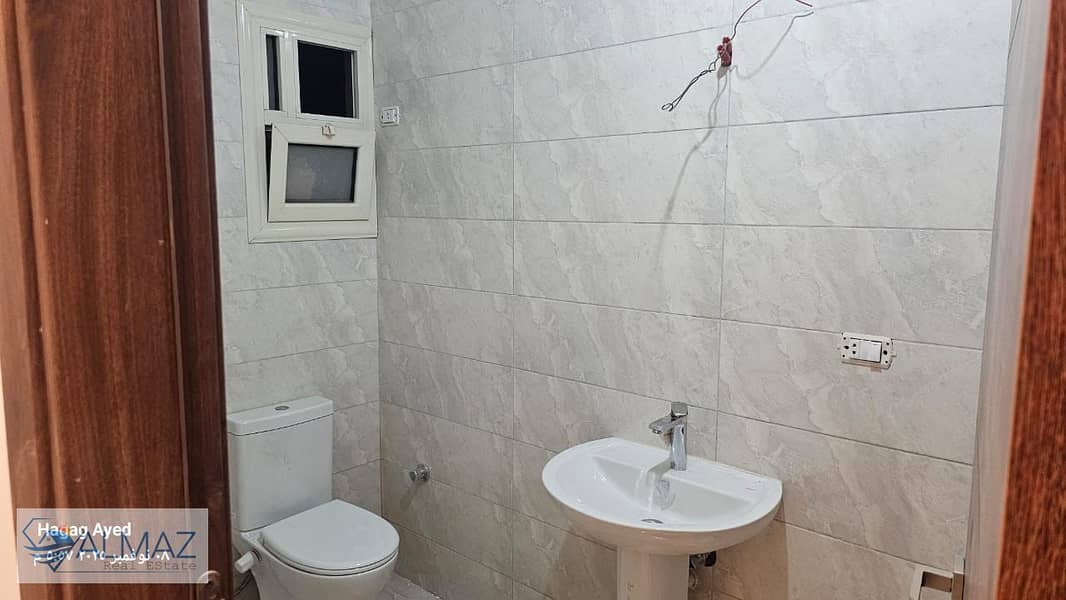 18 WhatsApp Image 2025-11-12 at 12.15. 22 PM (1). jpeg