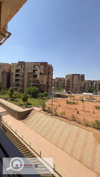 30654632-400x300. jpeg