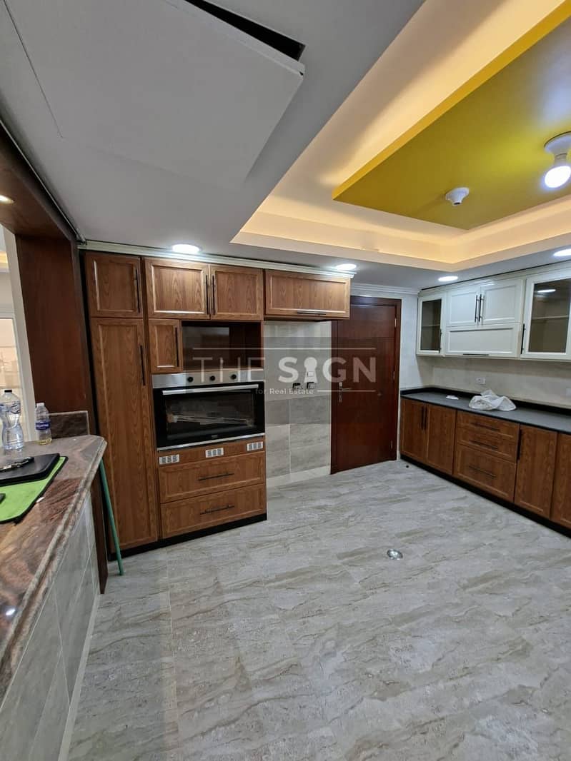 10 WhatsApp Image 2025-11-11 at 14.45. 13_2ddf4f1f. jpg