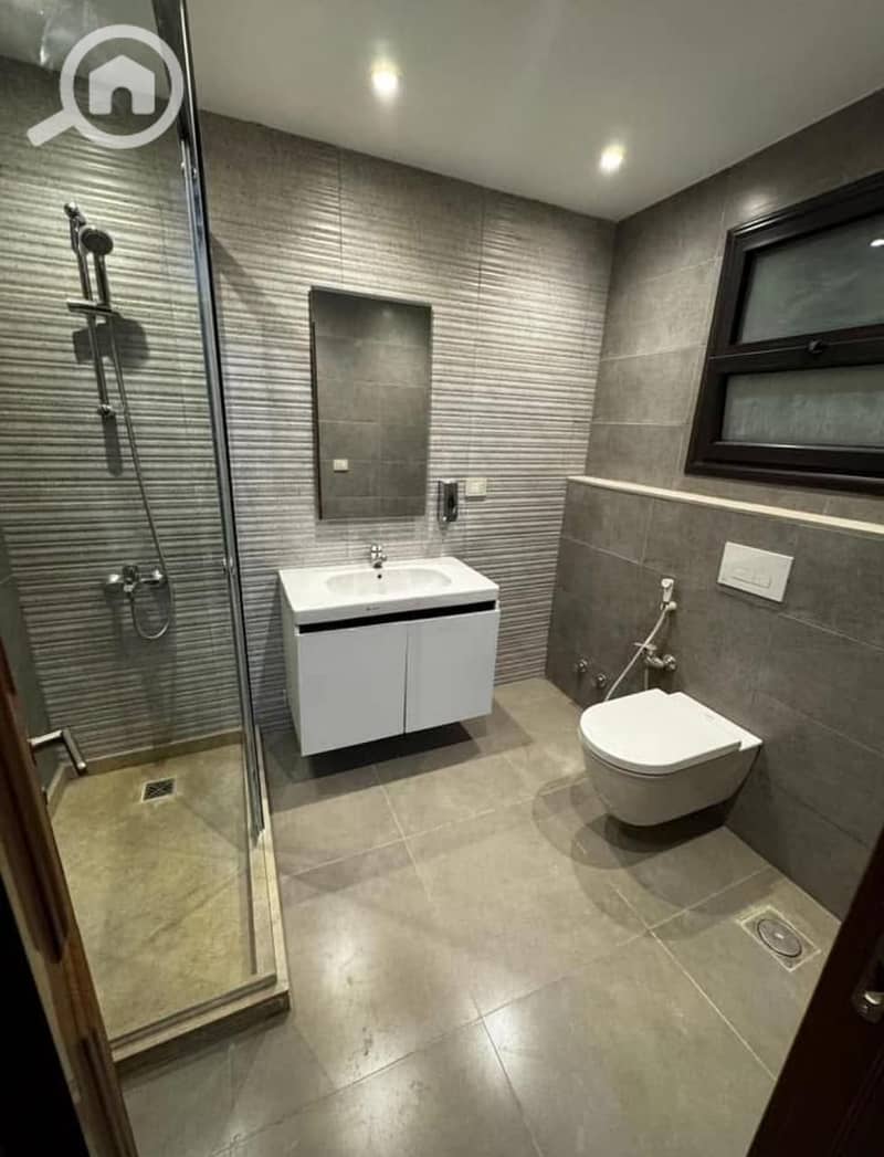 5 WhatsApp Image 2025-10-21 at 3.28. 58 PM (2). jpeg