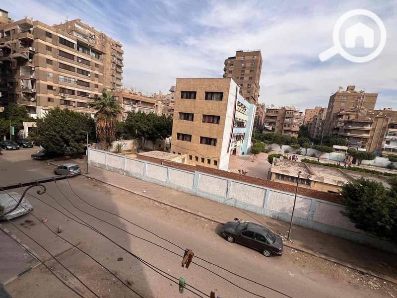 8 ee506f5e-50d5-4f8b-818c-fc5bedbaf789. jpg