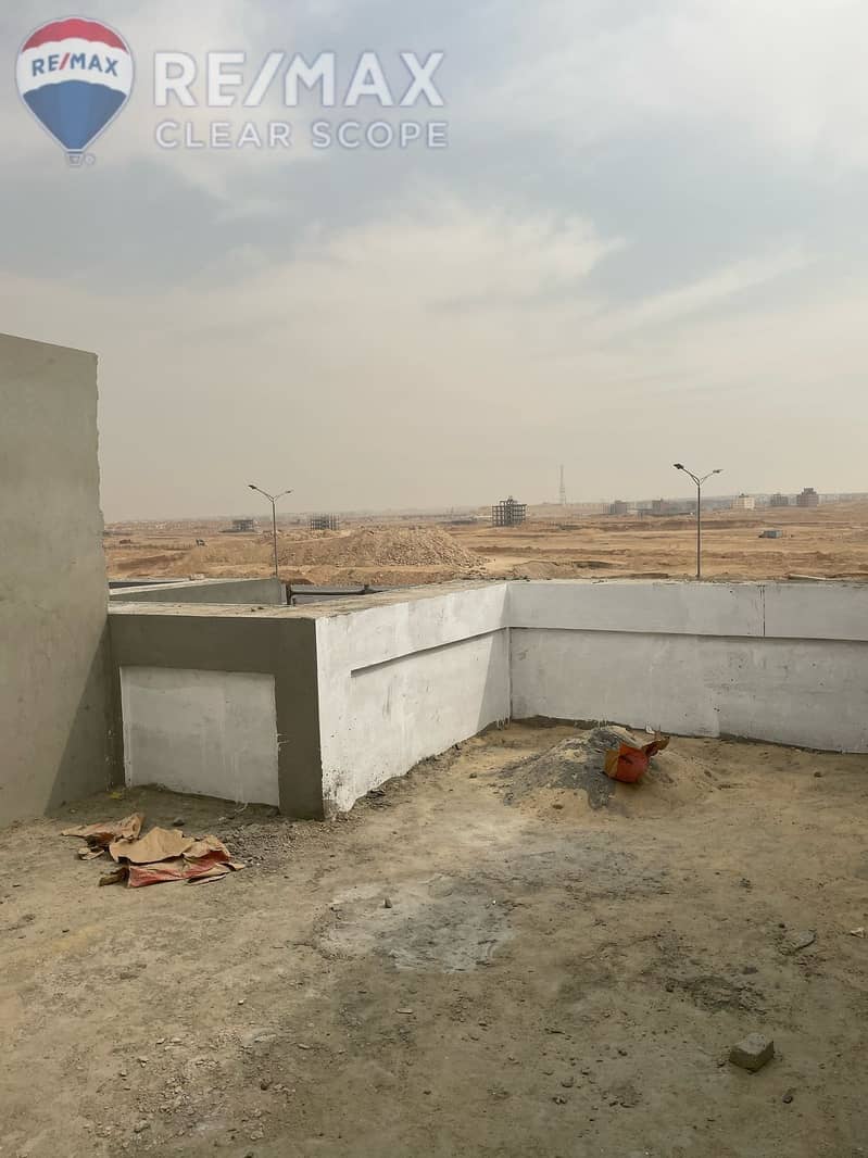 4 2143a4a0-eddc-459b-9371-717e51a77442. jpg