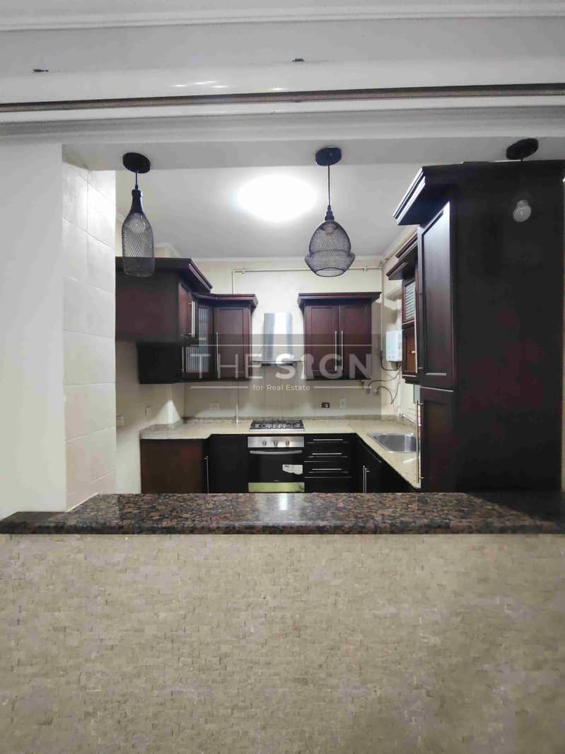 1000213245. jpg 1000213245. jpg