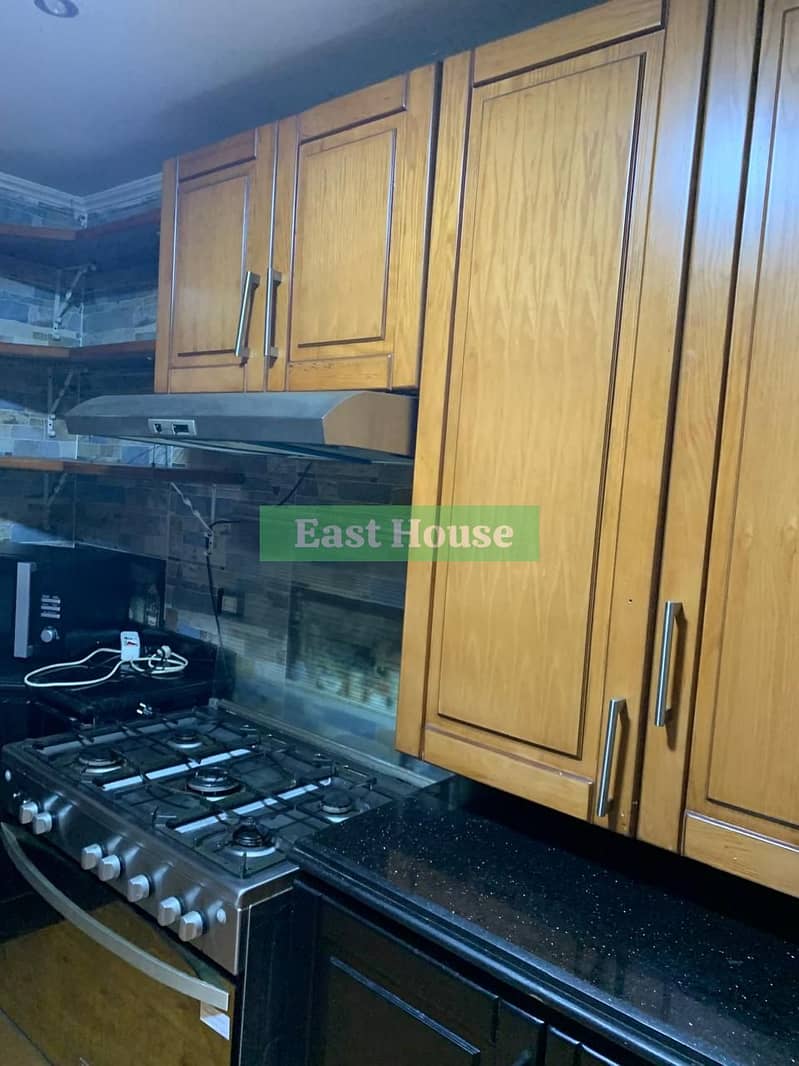 8 14817592-2017-4338-b9bb-09e416e8a150. jpeg