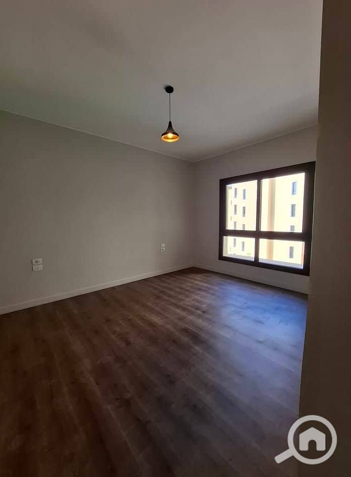 6 494891457_122161472102565108_2887771788592793896_n. jpg