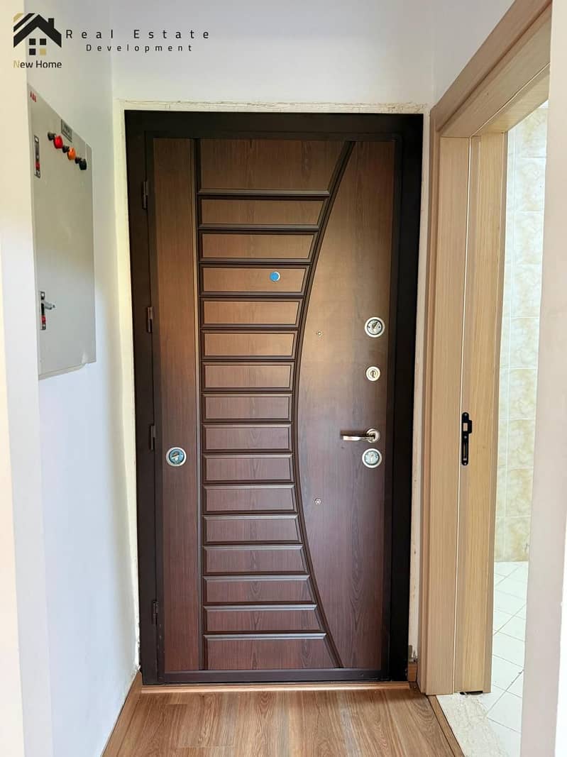 12 WhatsApp Image 2025-10-14 at 12.31. 58_20c9e12e. jpg