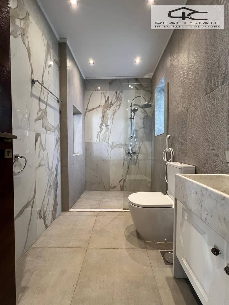 16 WhatsApp Image 2025-11-10 at 4.34. 53 PM (2). jpeg