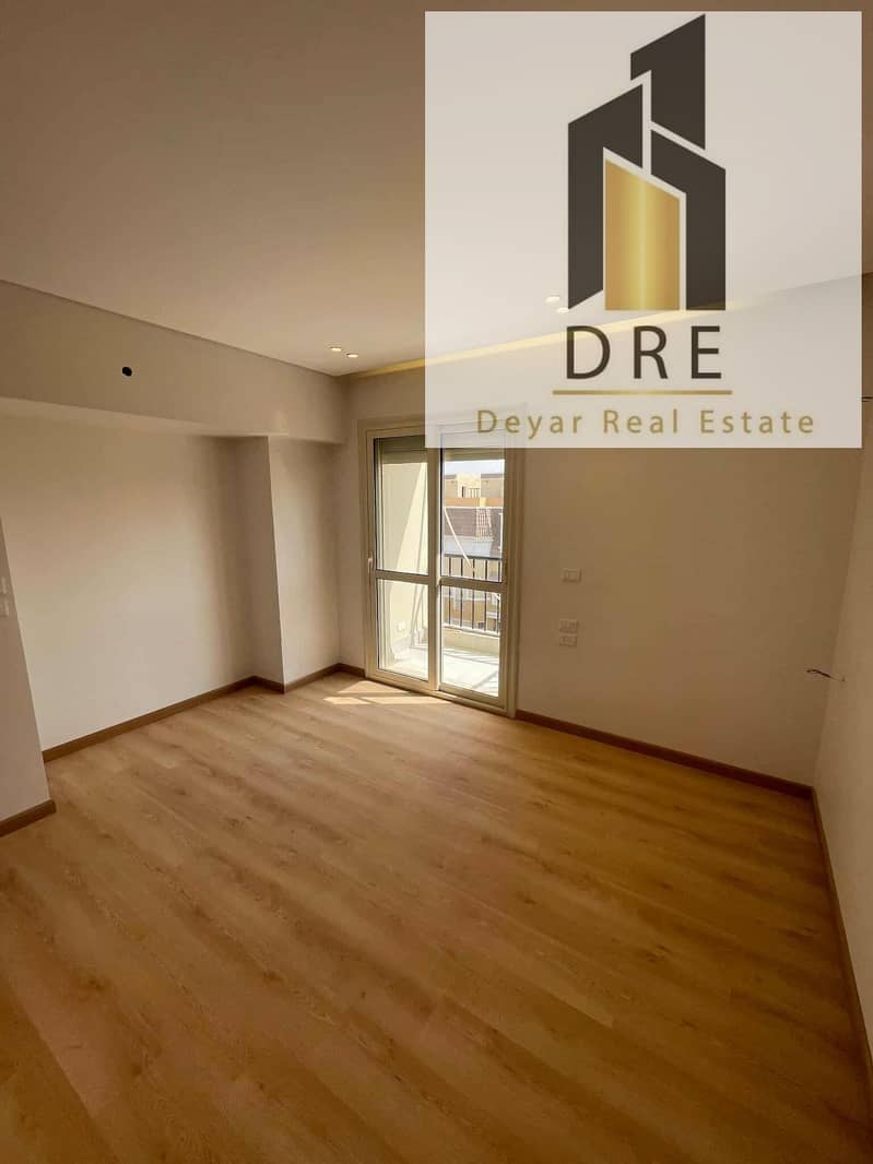 2 b4f3263d-4de7-467c-b8fe-529d8dc021ad. jpg