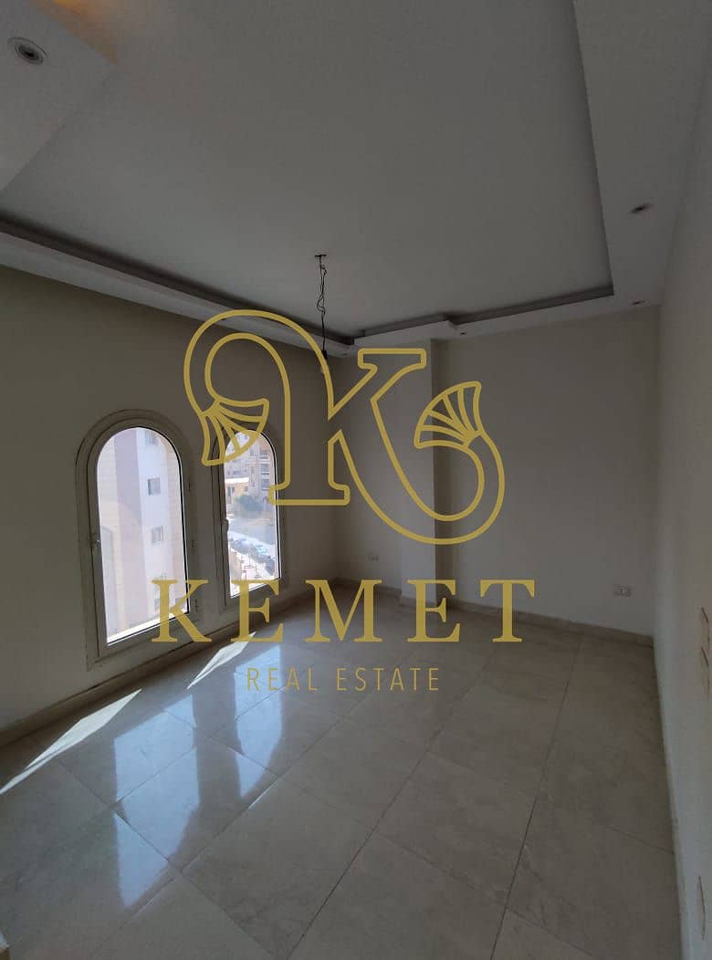 3 WhatsApp Image 2025-11-11 at 13.47. 51_4c29a3ad. jpg