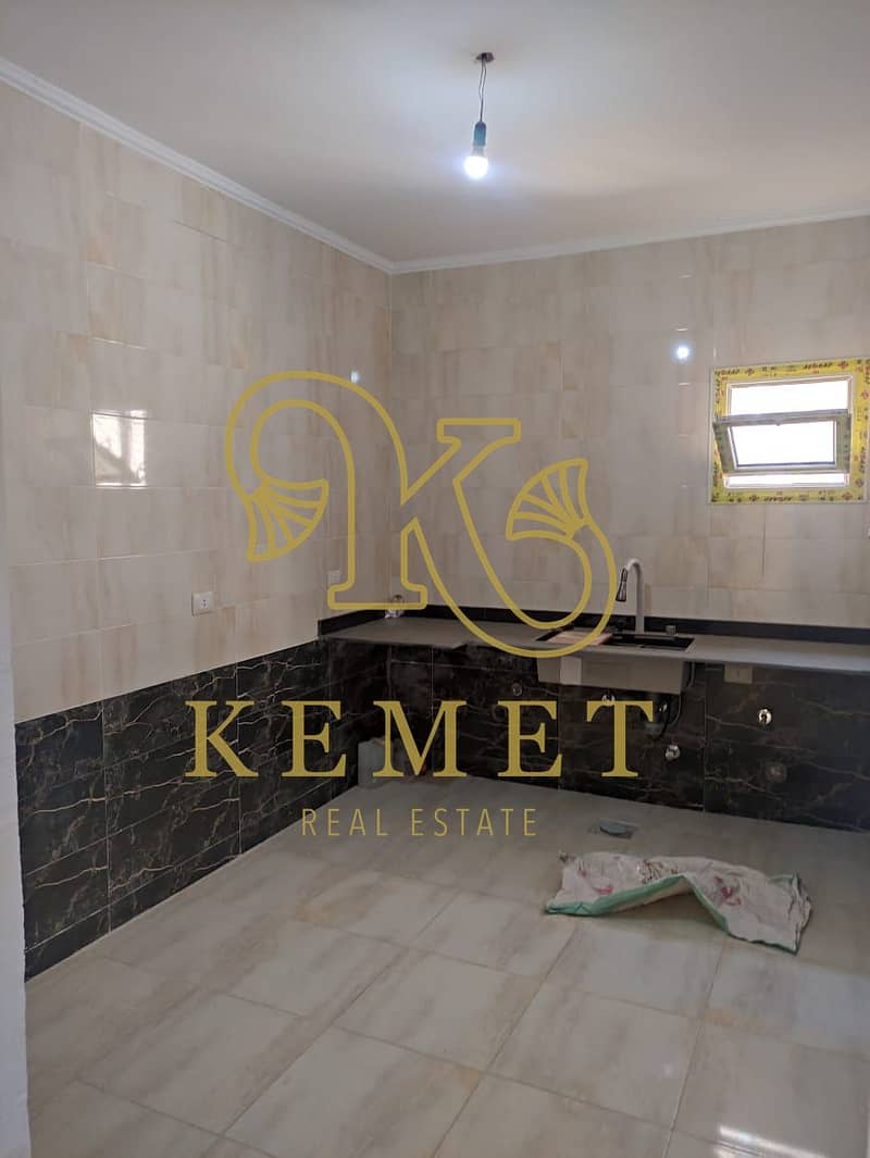 5 WhatsApp Image 2025-11-11 at 13.47. 53_6d5d47ab. jpg