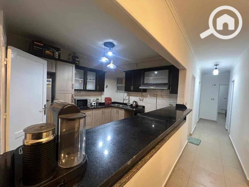 4 530781a9-2992-4ba9-ae96-5742aacc0f65. jpg