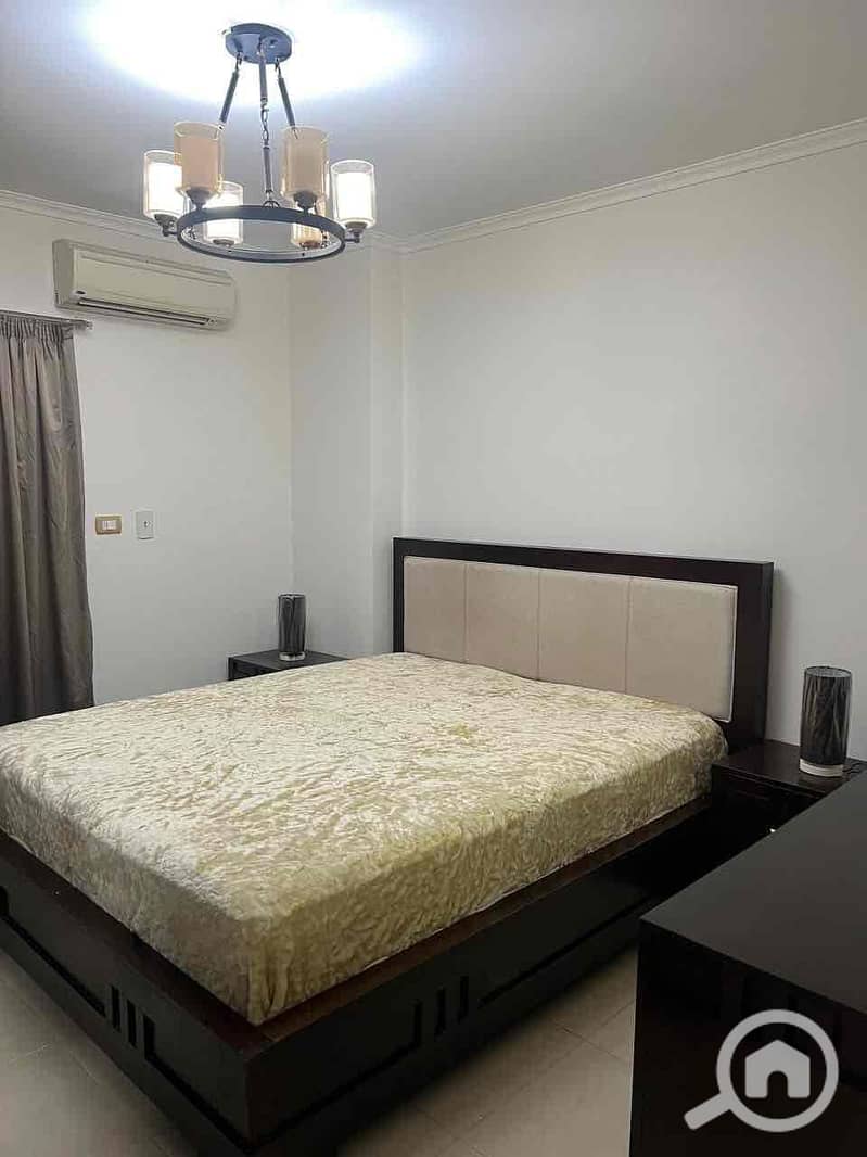 7 67e7836a-84a0-48e1-a8ca-abba699d4e03. jpg