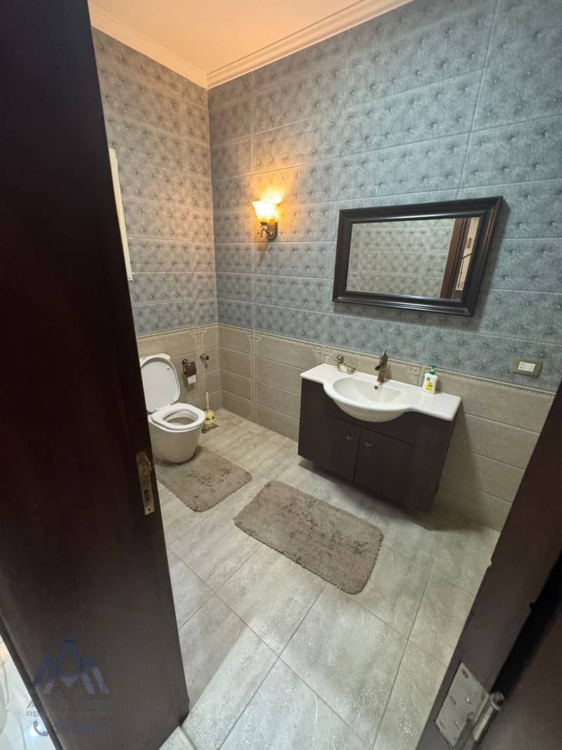 14 WhatsApp Image 2025-11-05 at 11.37. 01 AM (2). jpeg