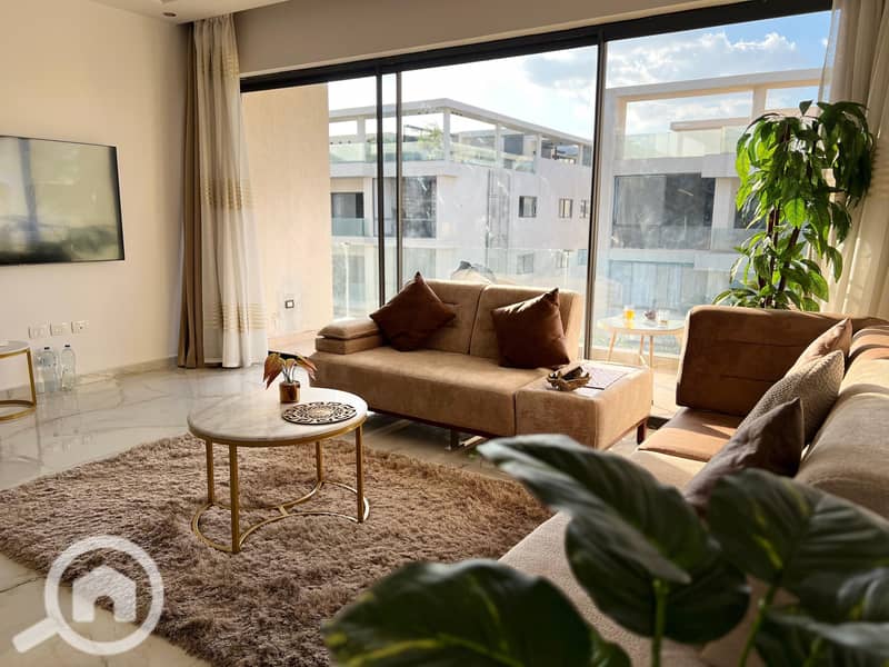 WhatsApp Image 2025-11-09 at 16.43. 44_bb54d056. jpg