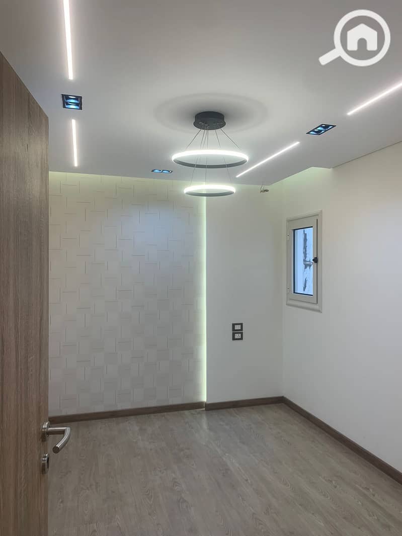 6 WhatsApp Image 2025-11-12 at 1.12. 10 PM. jpeg