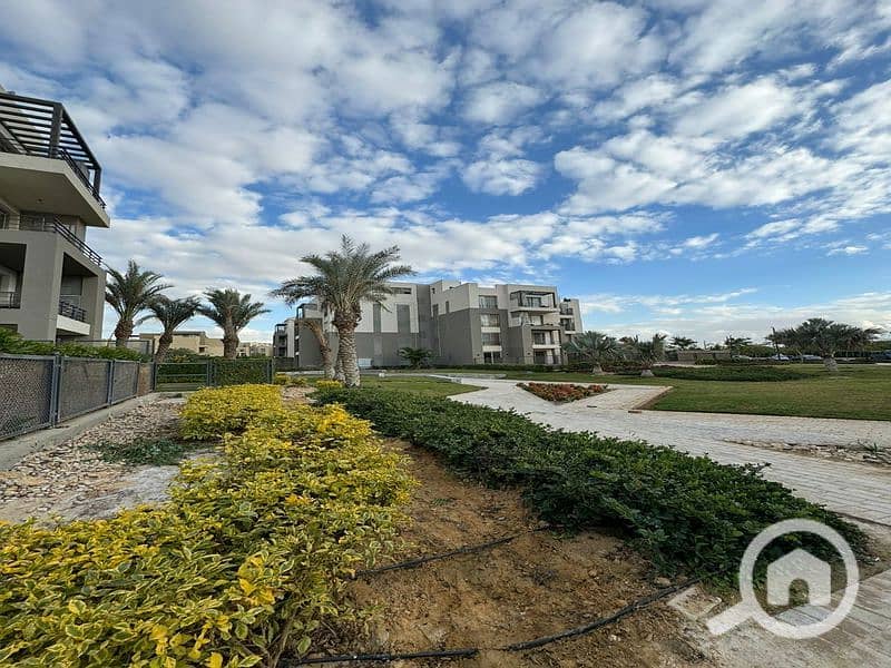 8 WhatsApp Image 2025-02-12 at 1.05. 29 PM (2)_800x600. jpg