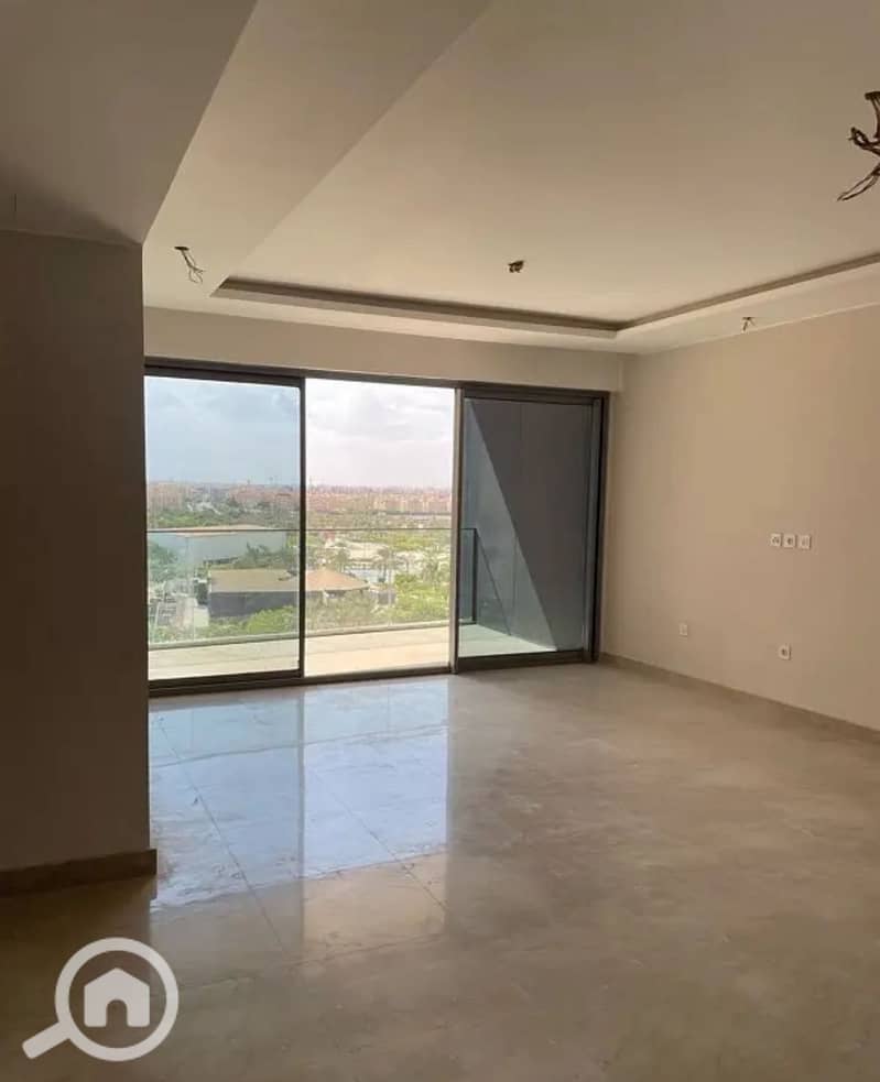 3 29063817-9cf5-4cd7-bfa8-48337578c1f7. jpeg