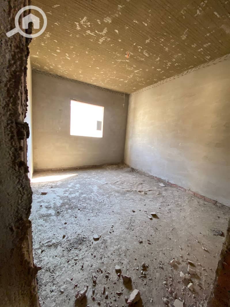 6 WhatsApp Image 2025-10-12 at 12.20. 19 PM (1). jpeg