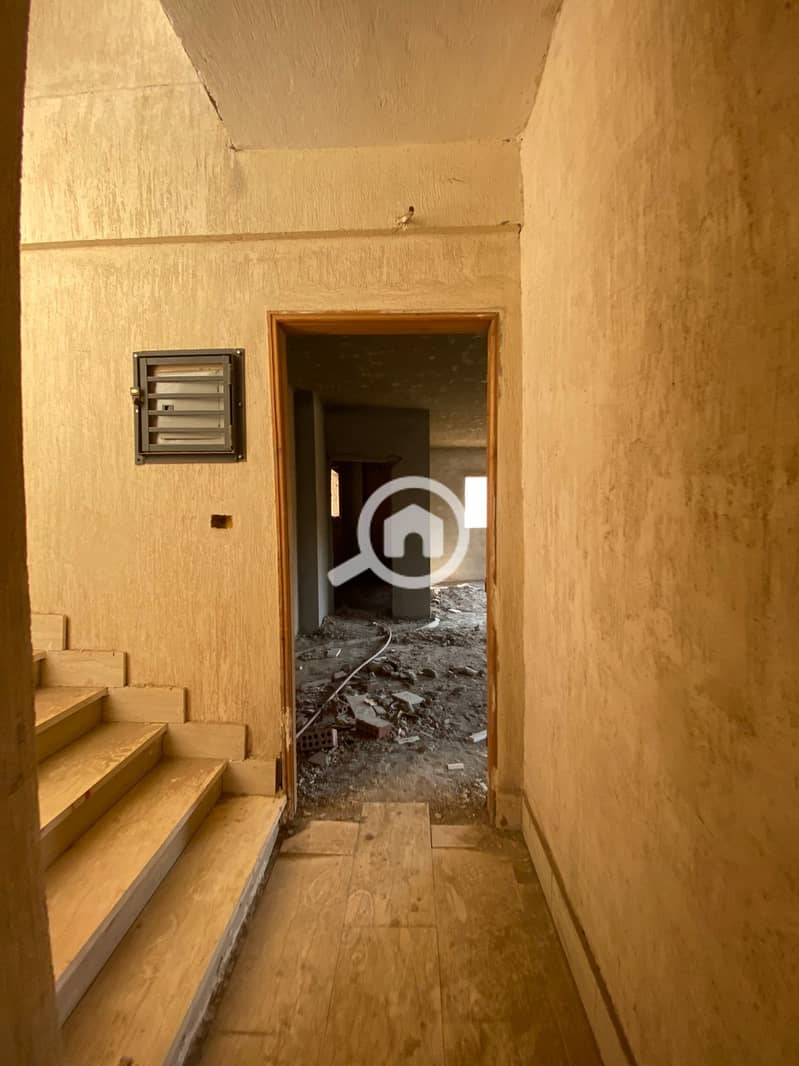 8 WhatsApp Image 2025-10-12 at 12.20. 18 PM (2). jpeg