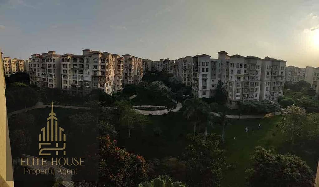 14 a6c742d0-24bc-4631-97e5-d118f8b43067. jpg