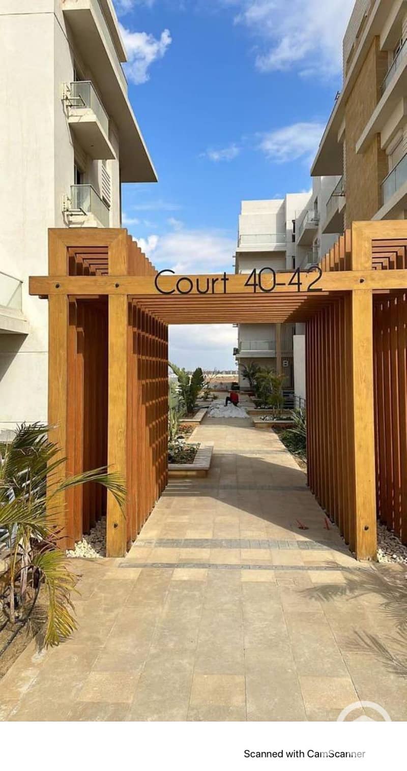 2 i city oct club park live photos_page-0001. jpg