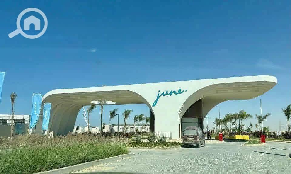 2 ae596884-5730-4232-8119-662395ef5a03. jpeg