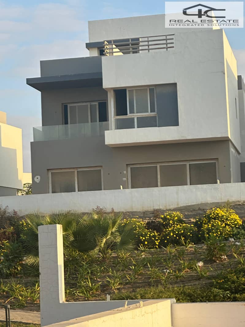 6 WhatsApp Image 2024-12-01 at 1.01. 38 PM (5). jpeg