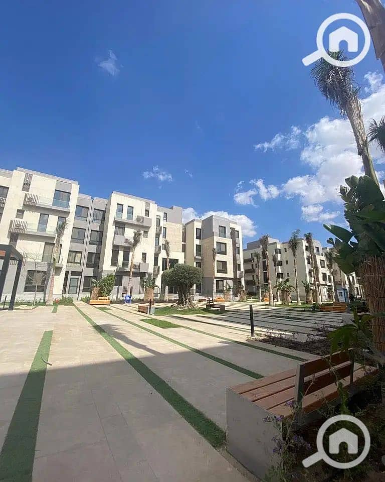 9 32594361-800x600. JPG