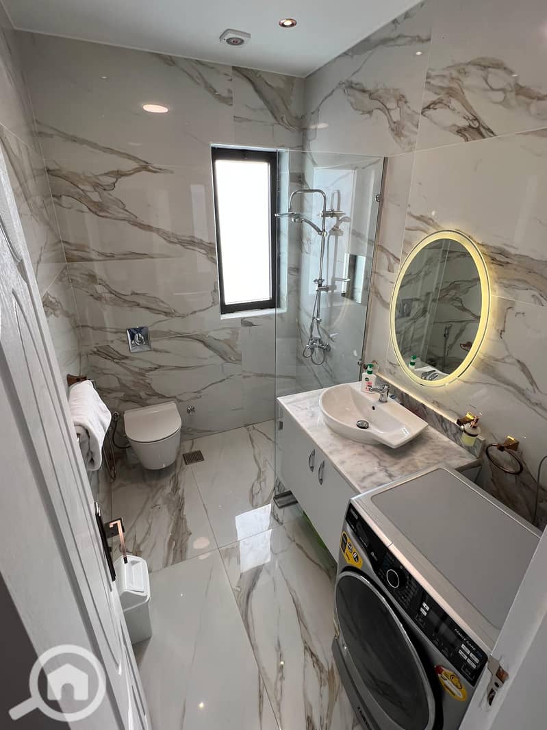 7 IMG-20251109-WA0072. jpg