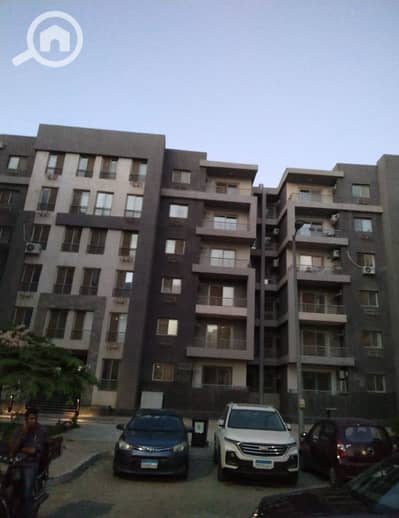 3 Bedroom Flat for Sale in 6th of October, Giza - 3. jpg