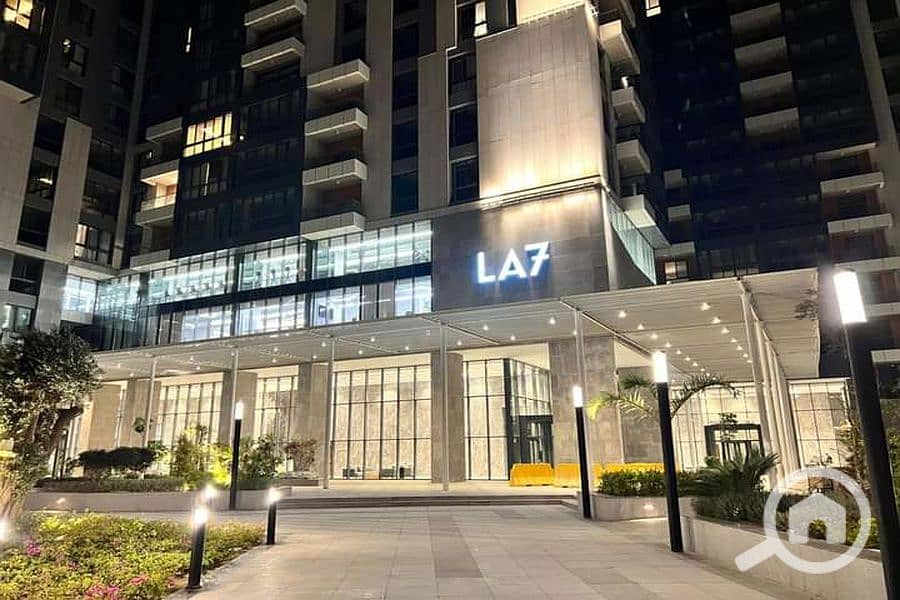 8 FB_IMG_1727600649389_900x600. jpg