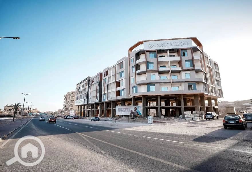 3 7901535-38f1co. jpg