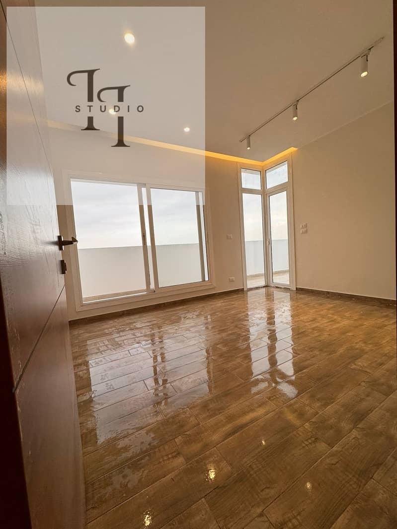 2 WhatsApp Image 2025-11-06 at 2.31. 23 PM. jpeg