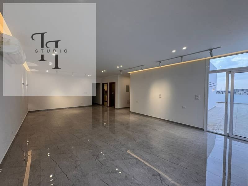 16 WhatsApp Image 2025-11-06 at 2.31. 15 PM. jpeg