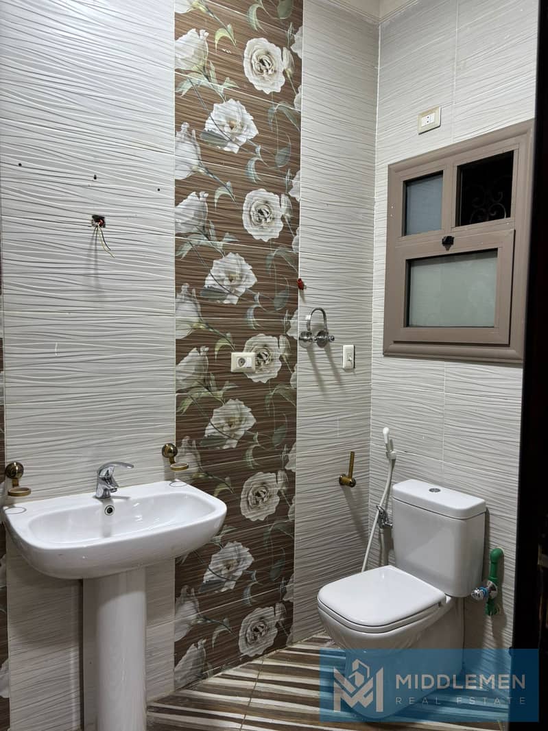 7 IMG-20251110-WA0039. jpg