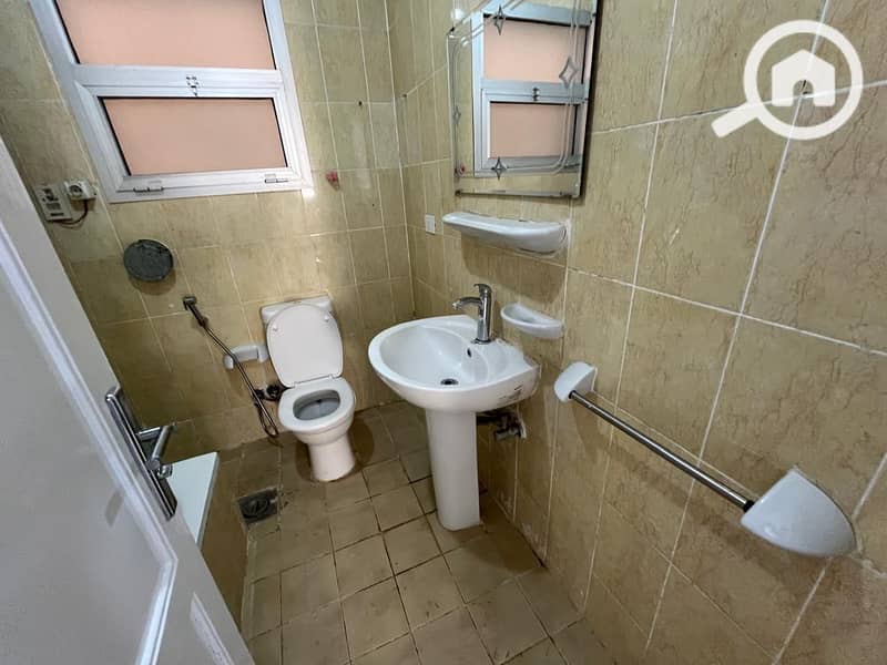 5 WhatsApp Image 2025-11-12 at 1.57. 06 PM (1). jpeg