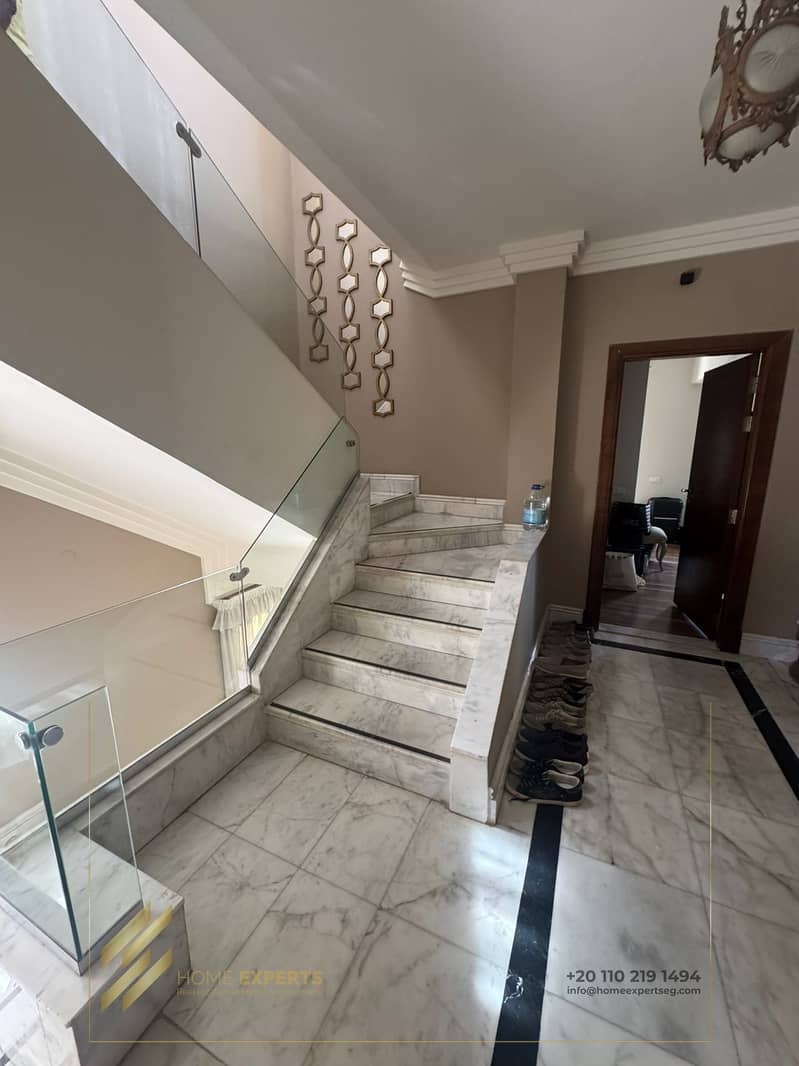 33 feeff156-a09a-4f66-bf2b-f665501745d5. jpg