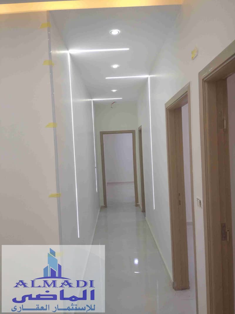 11 IMG_٢٠٢٥١١٠٢_١٤٠٦٥٦_1. jpg