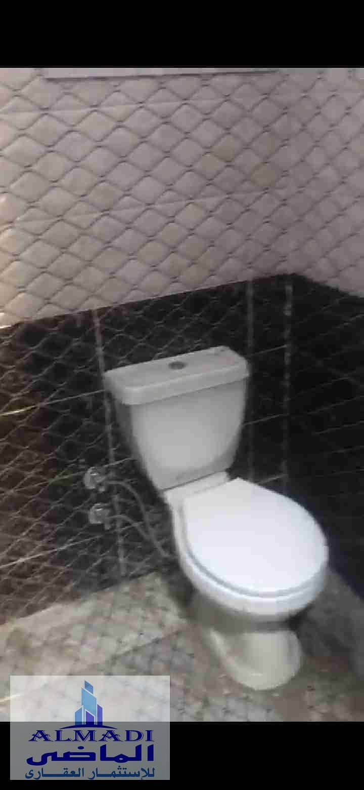 9 Screenshot_20251030_202416_com. whatsapp. jpg